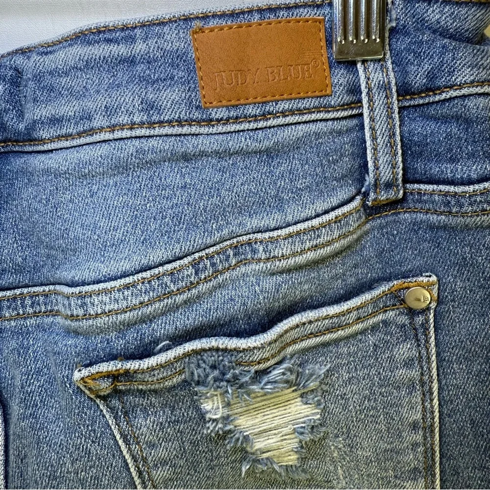 Judy Blue Gingham Distressed Skinny Jeans Raw Hem size 9/29‎ style #JB8832